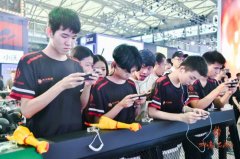 努比亚红魔继腾讯TGA后与GK刺激战王者荣耀电脑版
